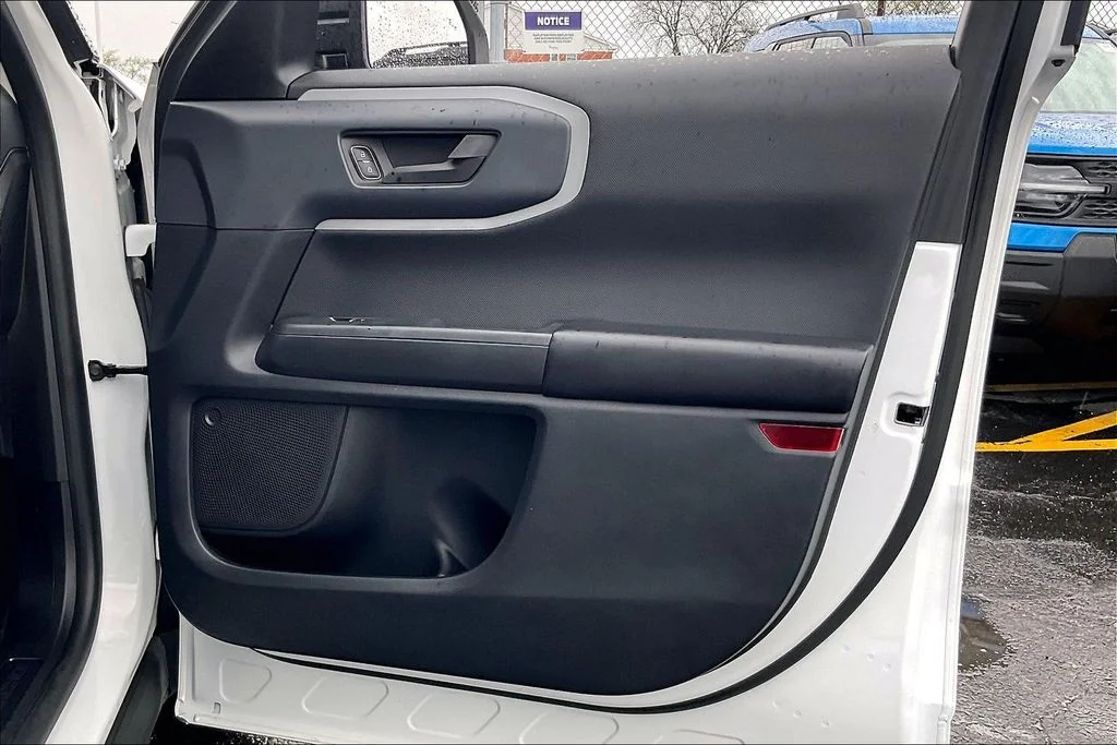 Used 2022 White Ford Big Bend image 21