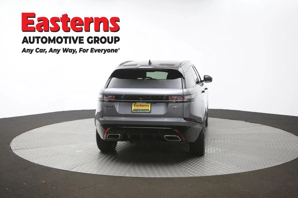 Used 2023 Gray Land Rover R-Dynamic S MHEV image 39