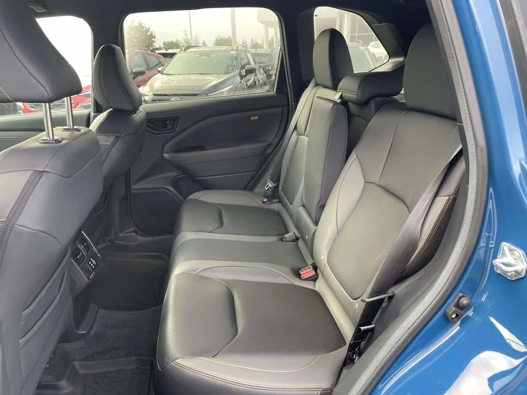 Used 2026 Geyser Blue Subaru Wilderness image 3