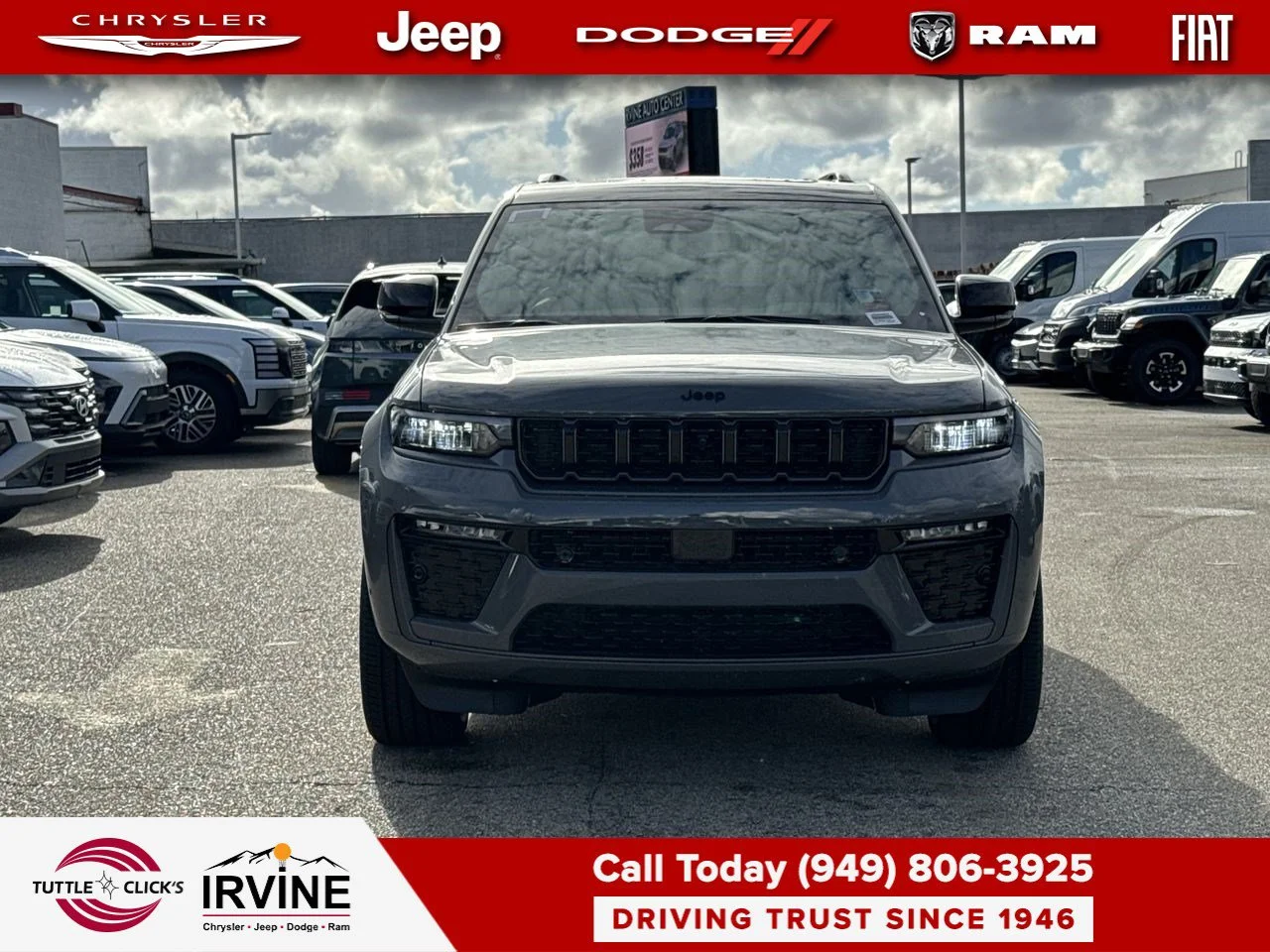 New 2027 Sting-Gray Clear-Coat Paint Jeep Limited Reserve image 8
