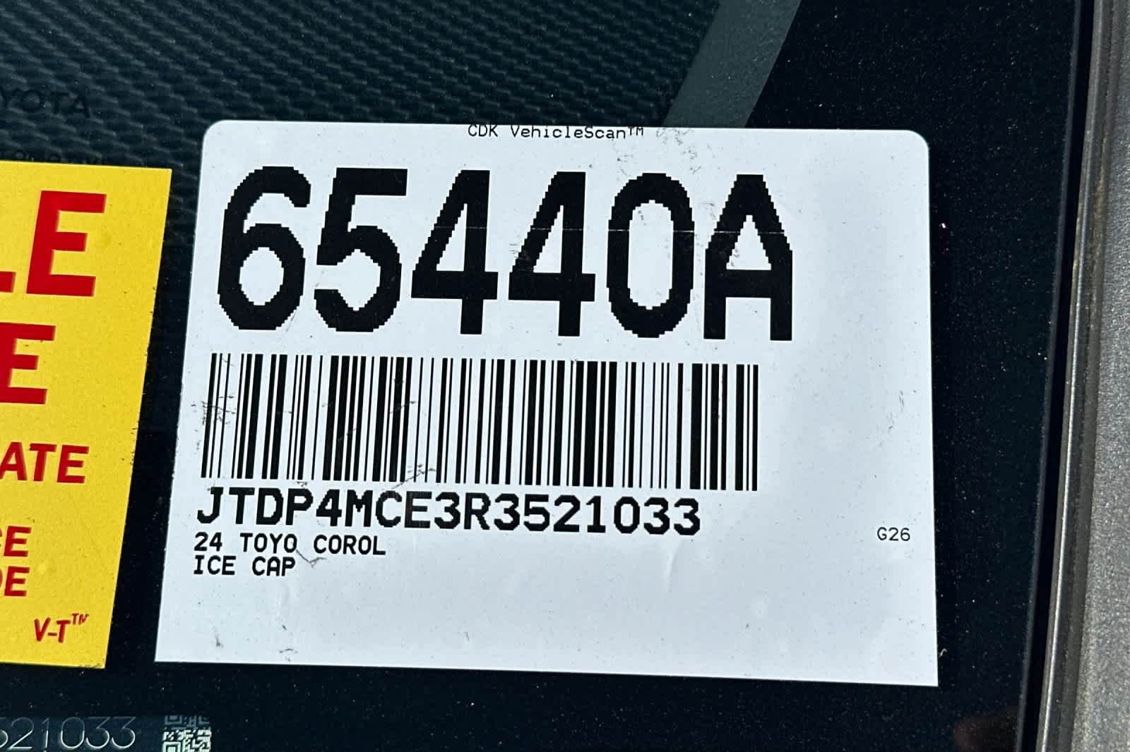 Certified Used 2024 Ice Cap Toyota SE image 3