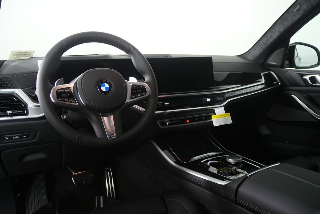 Used 2026 Brooklyn Grey Metallic BMW sDrive40i image 17