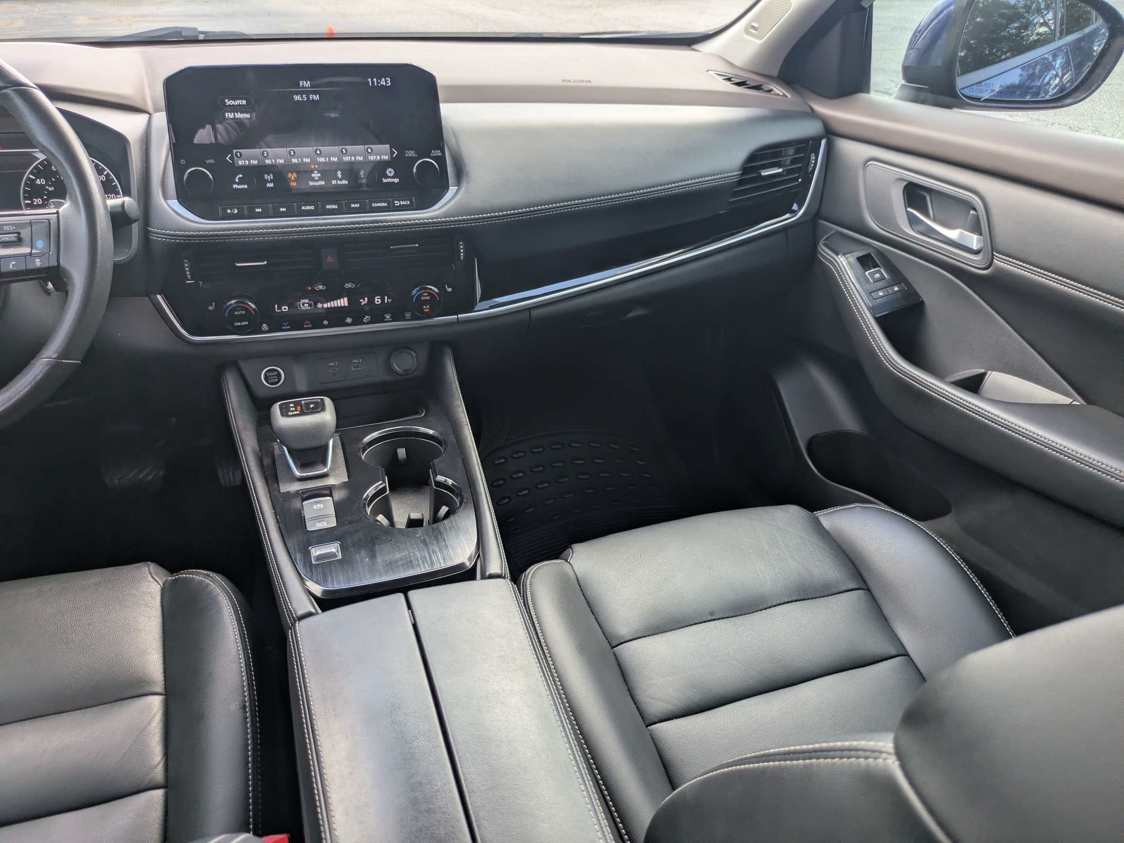 Used 2022 Blue Nissan SL image 14
