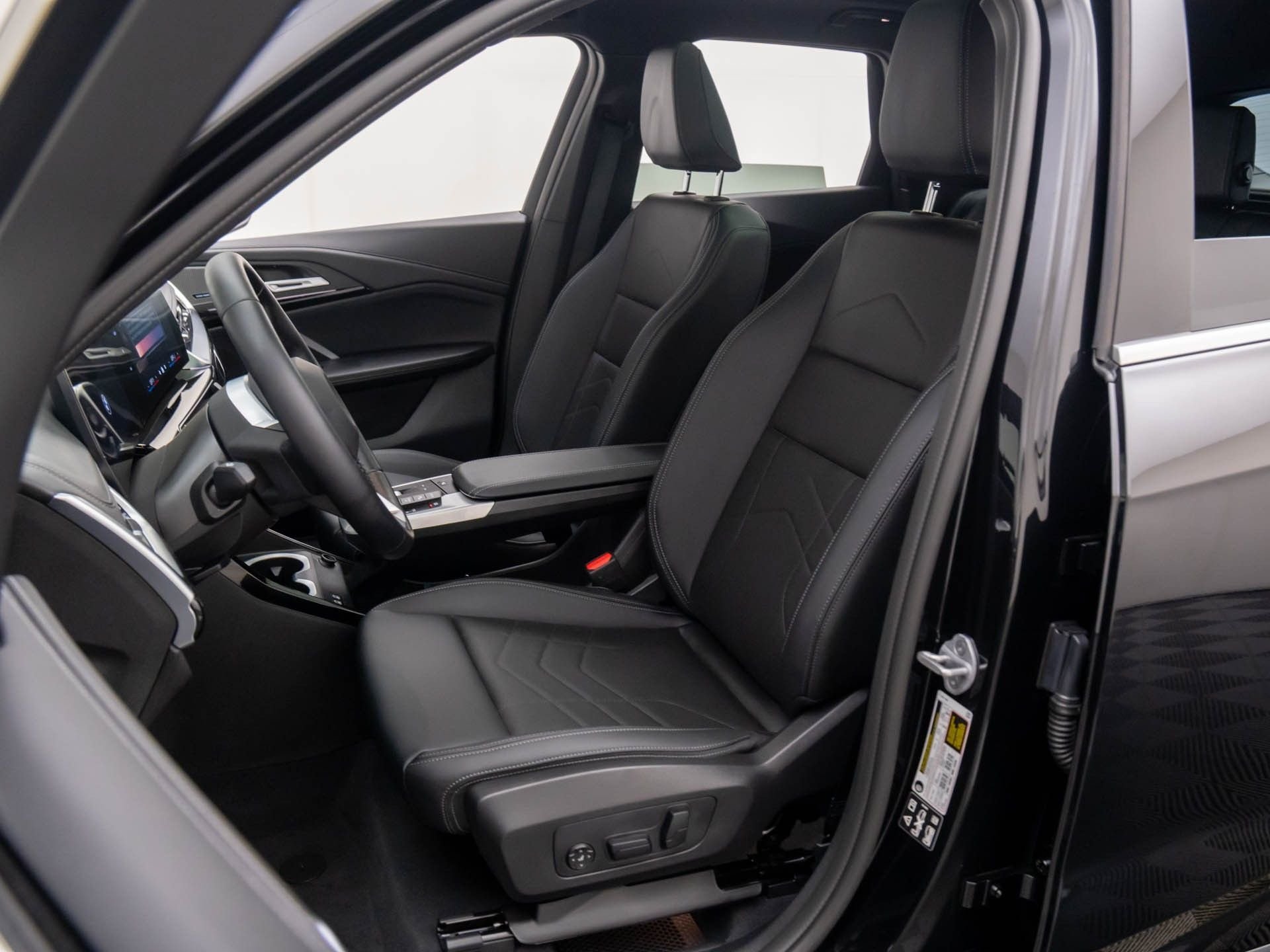 2026 BMW X1 28i - Photo 12
