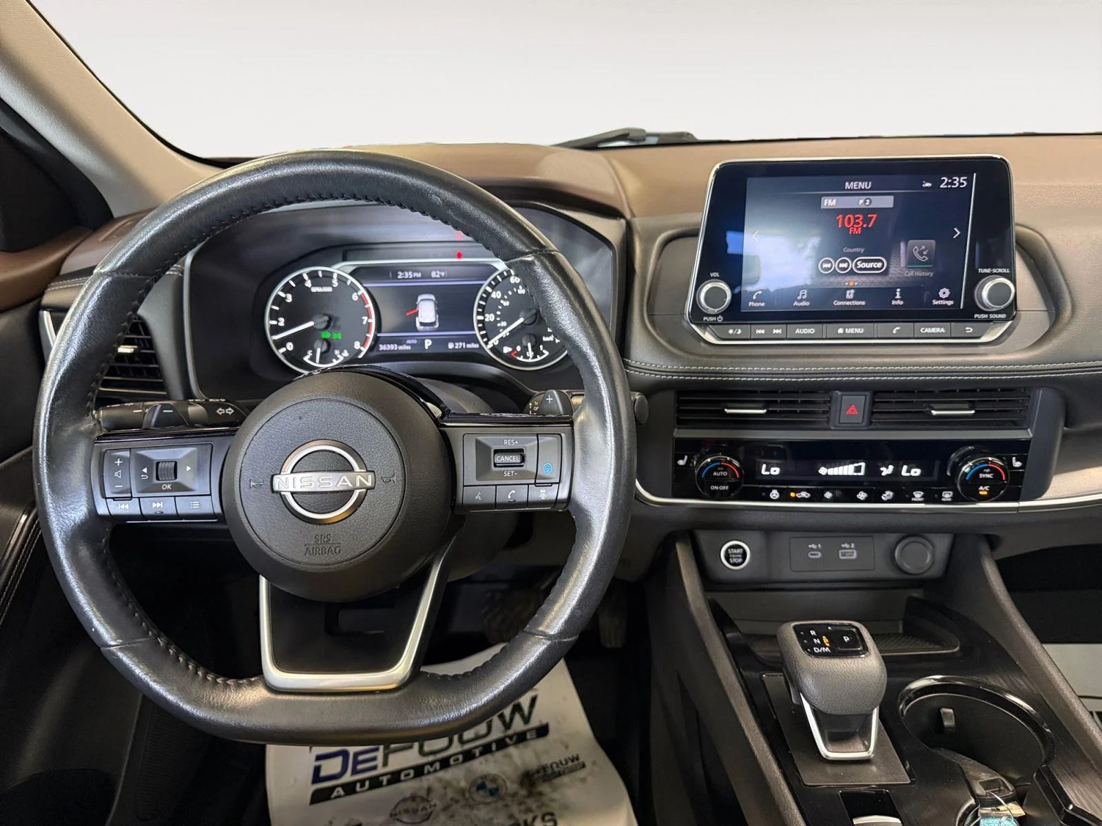 Used 2023 Super Black Nissan SV image 13