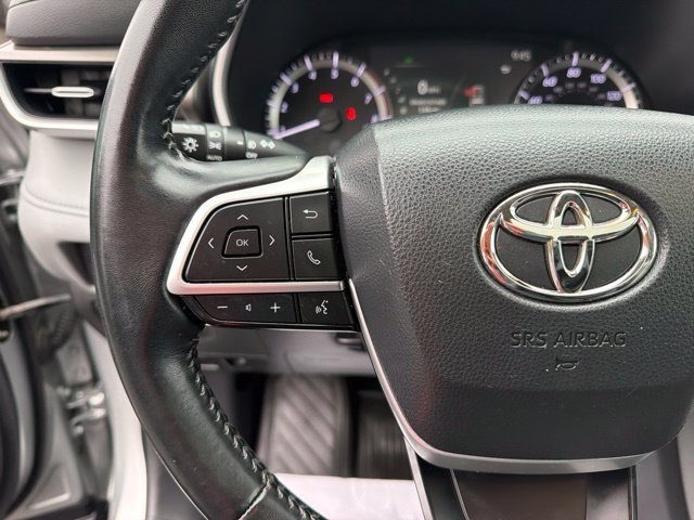 Used 2023 Celestial Silver Metallic Toyota XLE image 18