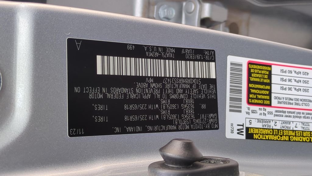 Certified Used 2024 Silver Toyota XLE image 25