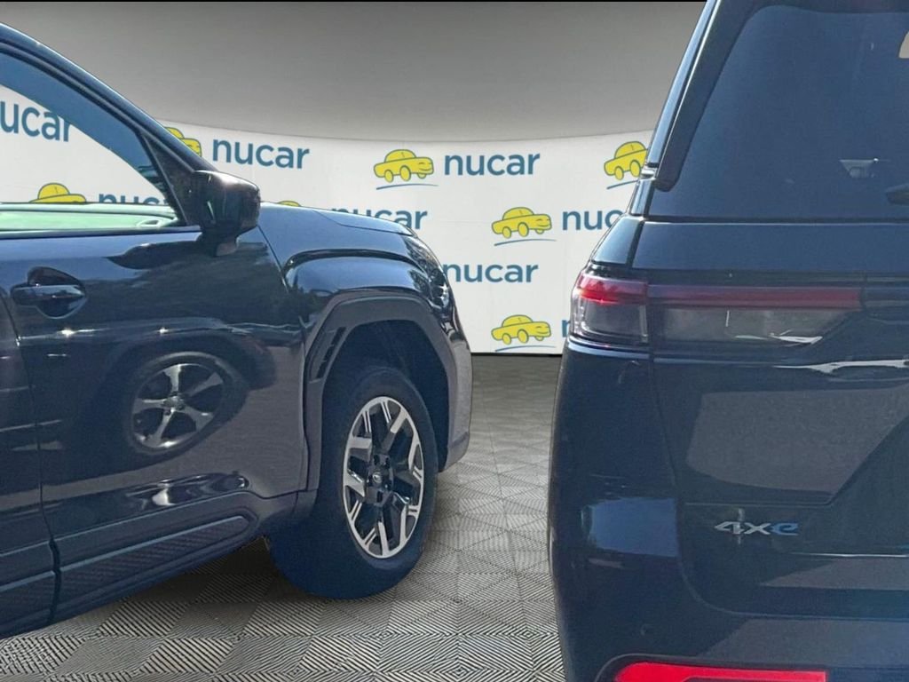 Used 2024 Black Jeep 4xe image 3