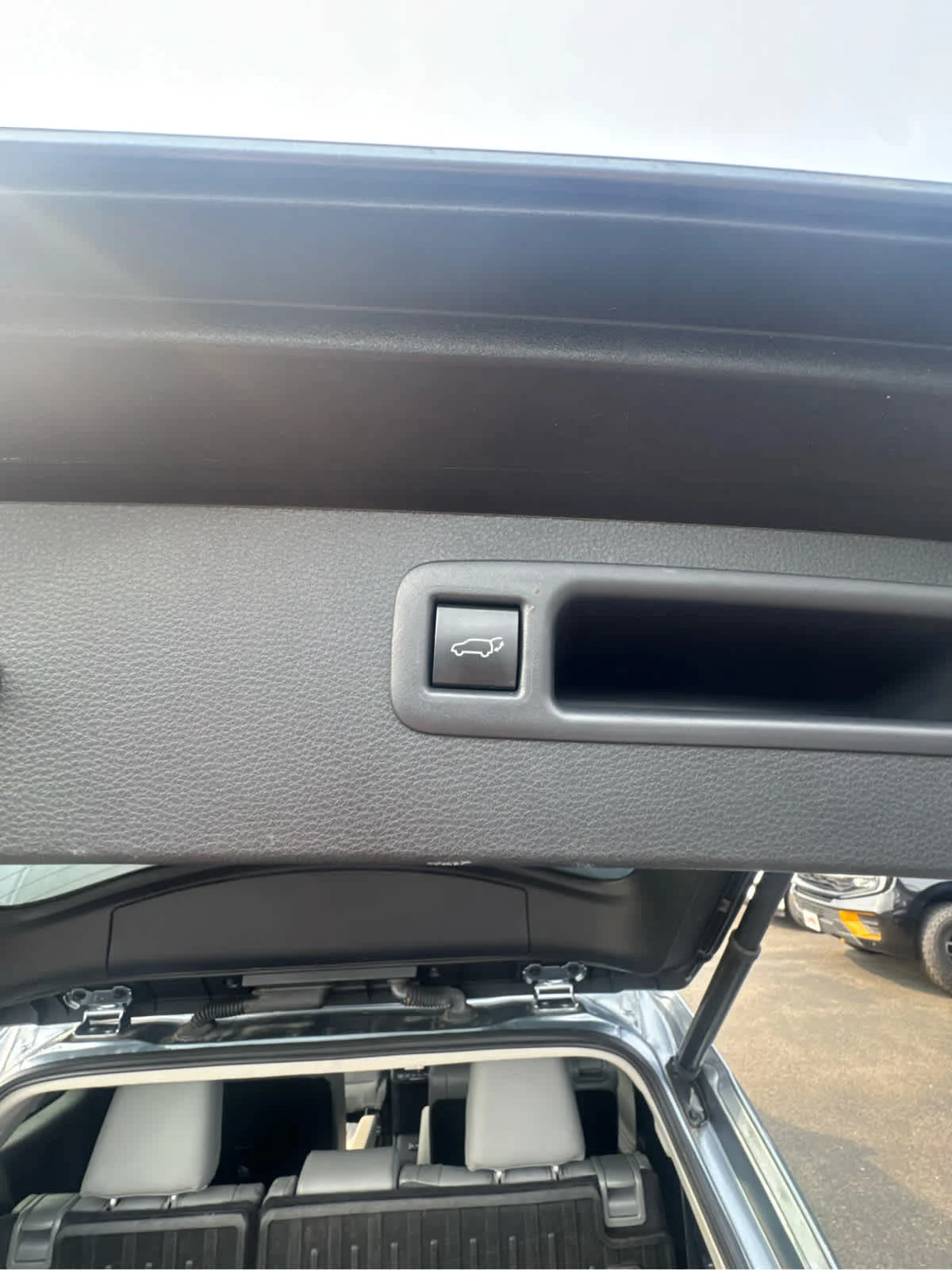 Used 2023 Moon Dust Toyota XLE image 33