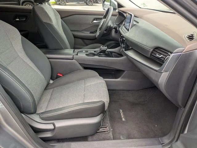 Used 2023 Gray Nissan SV image 22