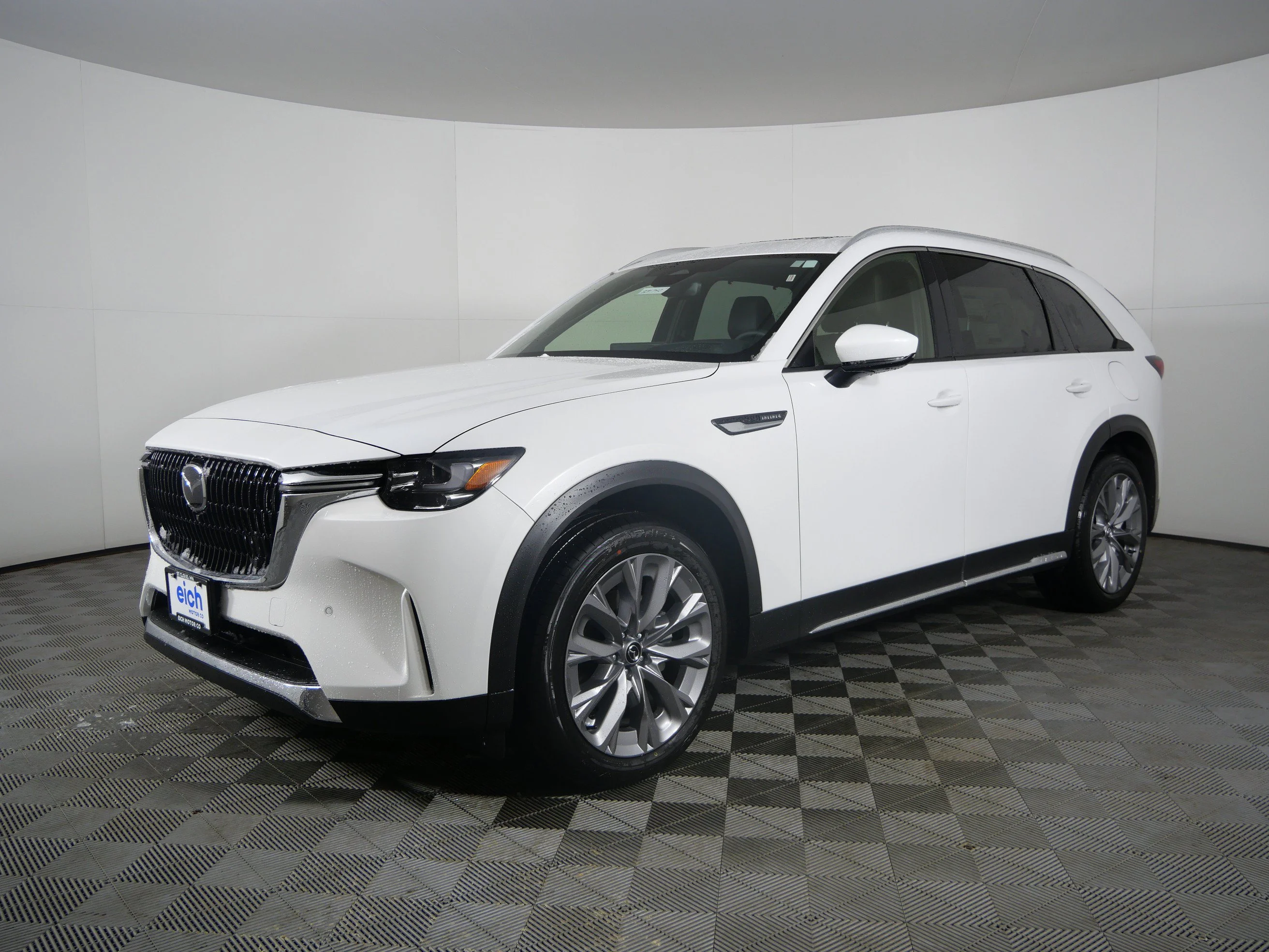 Used 2026 Rhodium White Premium Mazda Premium Plus image 3