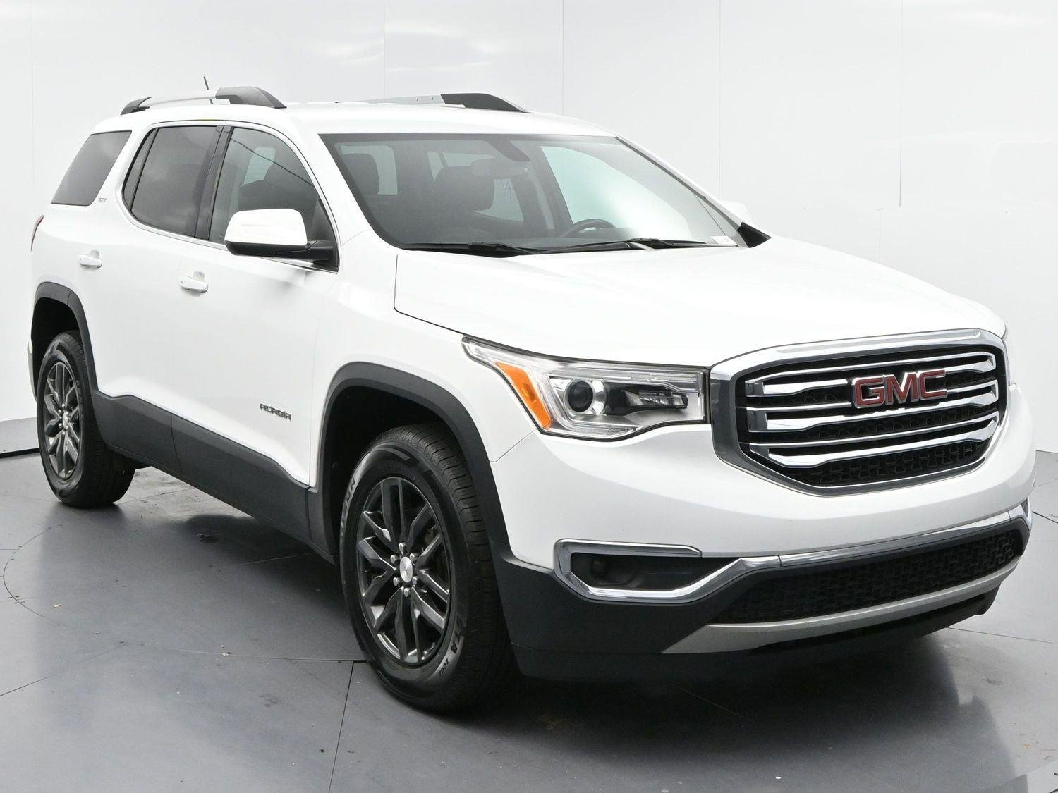 Used 2019 Summit White GMC SLT image 2