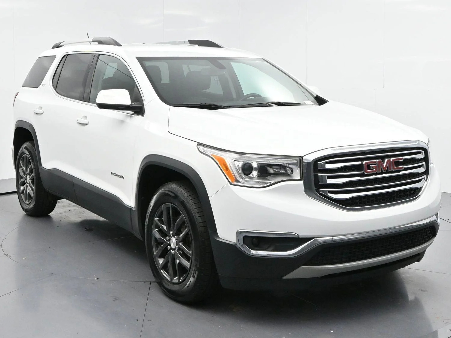 Used 2019 Summit White GMC SLT image 2