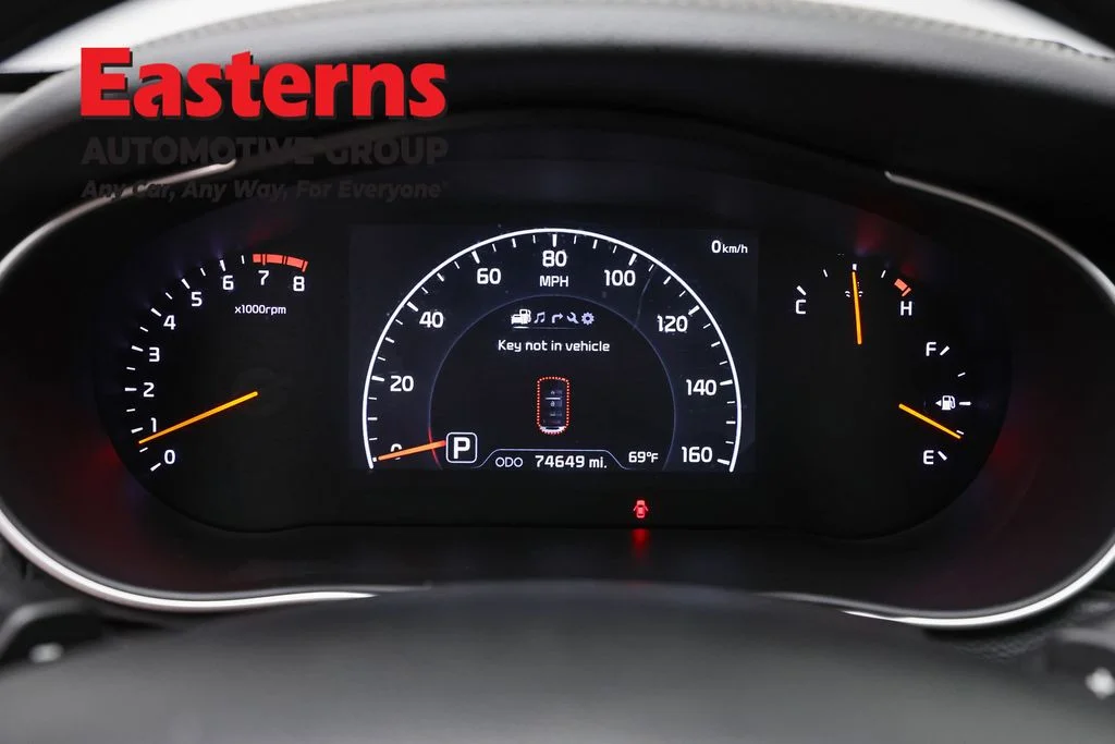 Used 2014 Gray Kia Premium image 18