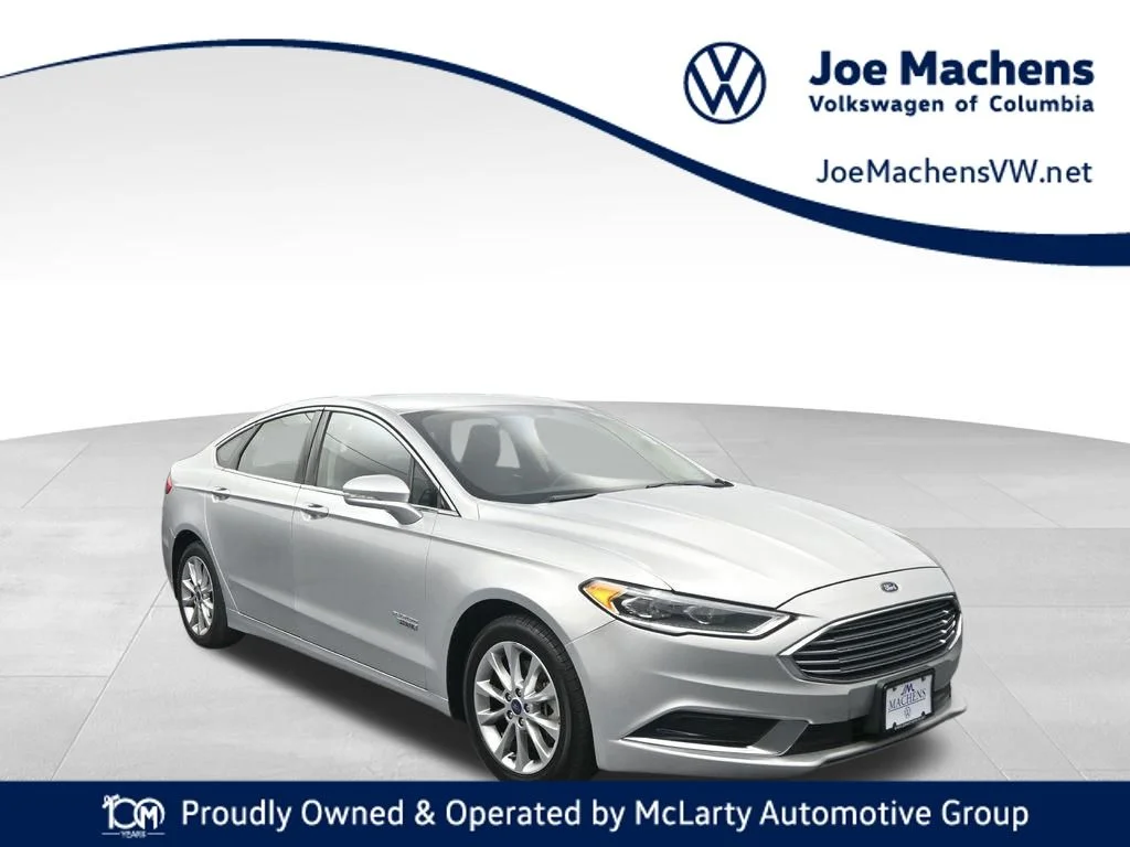 2018 Ford Fusion Plug-In Hybrid SE Luxury's photo