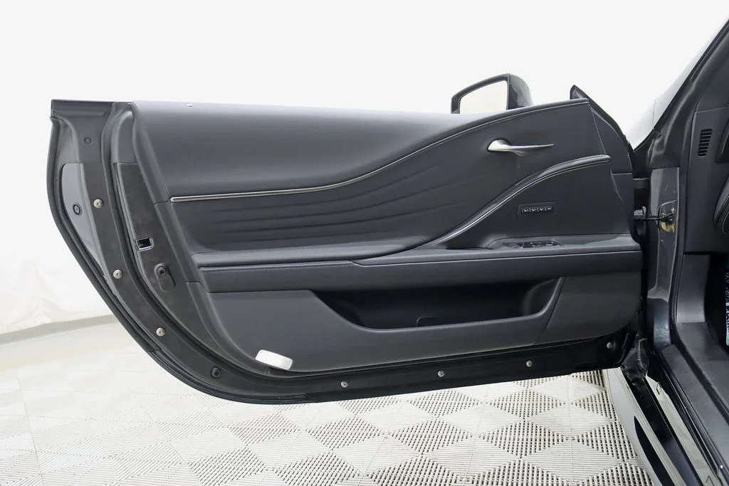 Used 2021 Gray Lexus 500 image 30