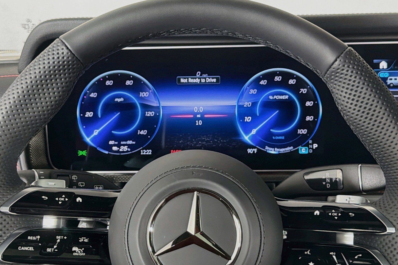New 2027 MANUFAKTUR Arabian Grey Mercedes-Benz G 580e SUV image 18