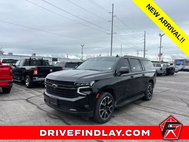 2023 Chevrolet Suburban RST 4WD photo