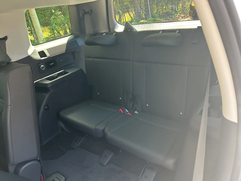 Used 2026 White Hyundai SEL image 27