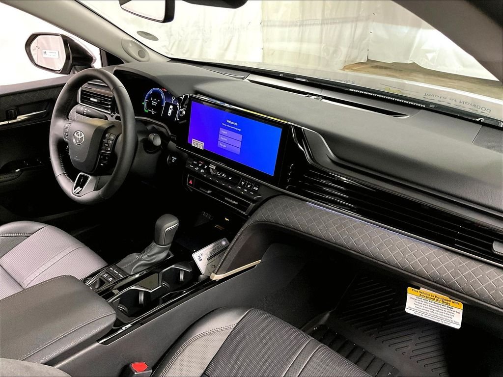 2026 Toyota Camry XLE - Photo 10