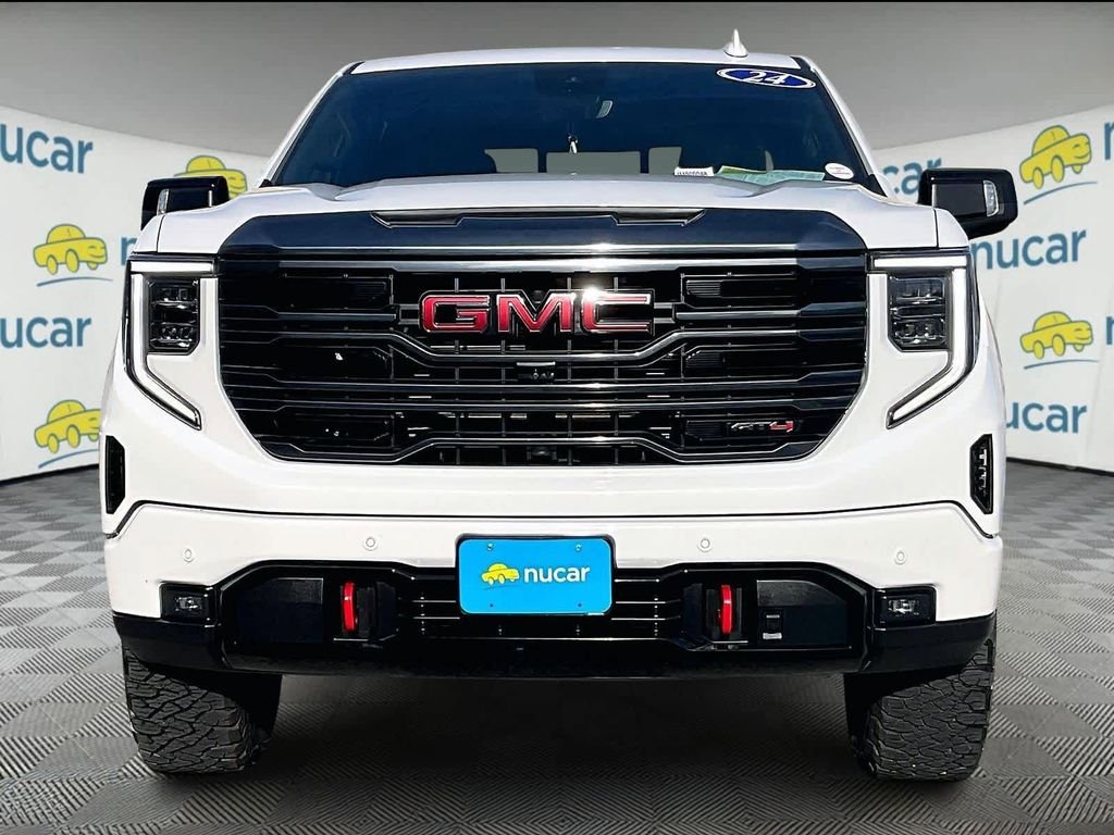 Used 2024 White GMC AT4 image 2