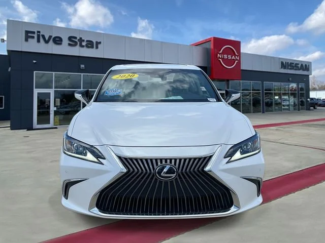Used 2020 White Lexus 350 image 2
