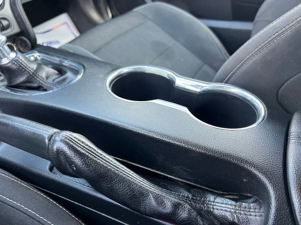 Used 2016 Black Ford V6 image 32