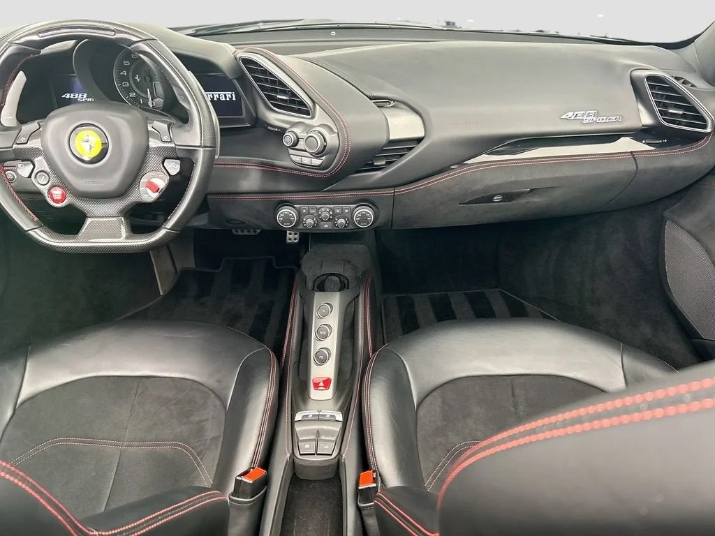 Used 2018 Nero Ferrari  image 21
