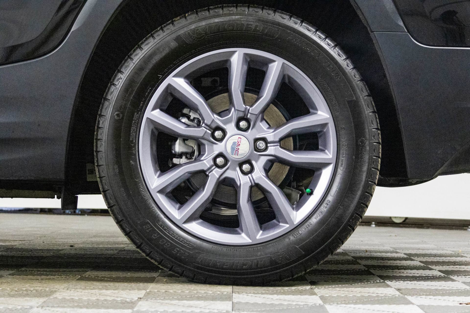 2023 GMC TERRAIN - Image 42