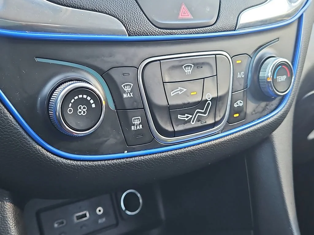 Used 2019 PACIFIC BLUE METALLIC Chevrolet LT image 30