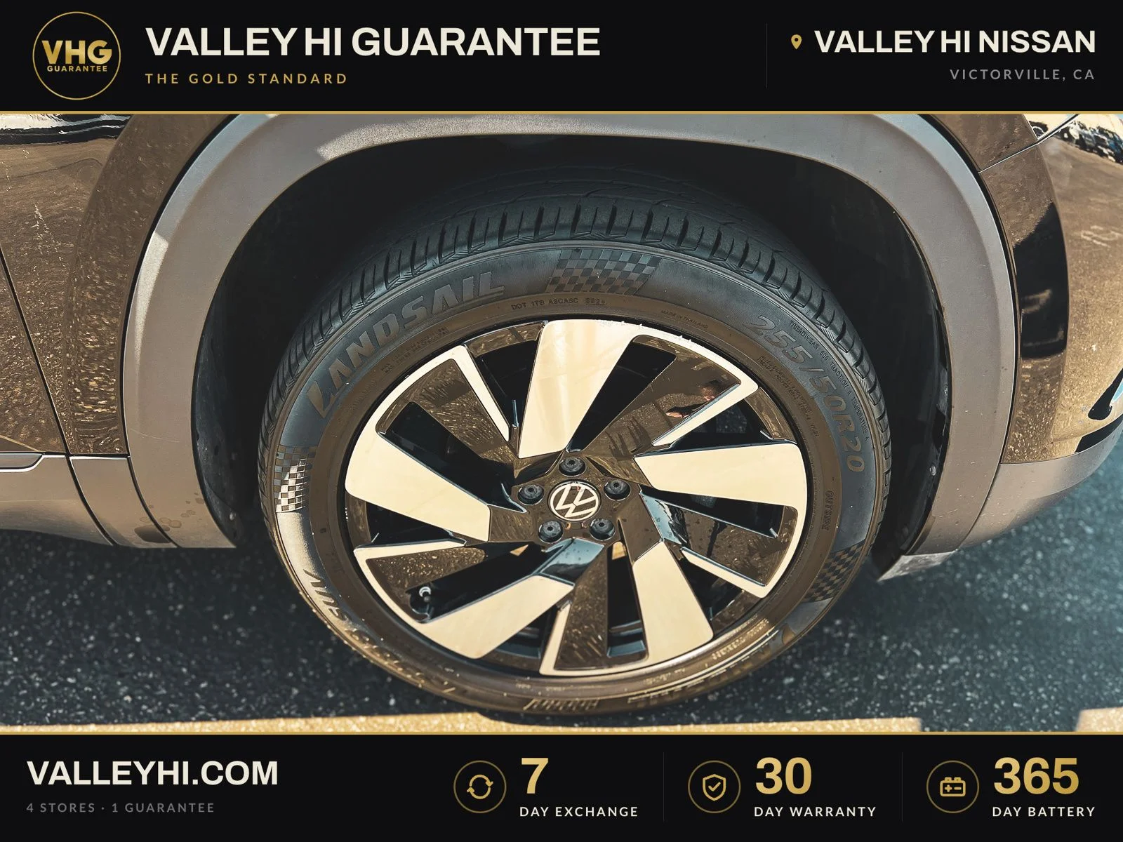Used 2024 Gray Volkswagen 2.0T SE w/Technology image 9