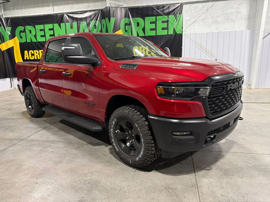 New 2026 Molten Red Pearl-Coat Exterior Paint RAM Warlock image 2