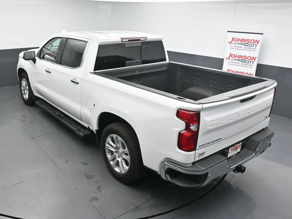 Used 2023 White Chevrolet LTZ image 30