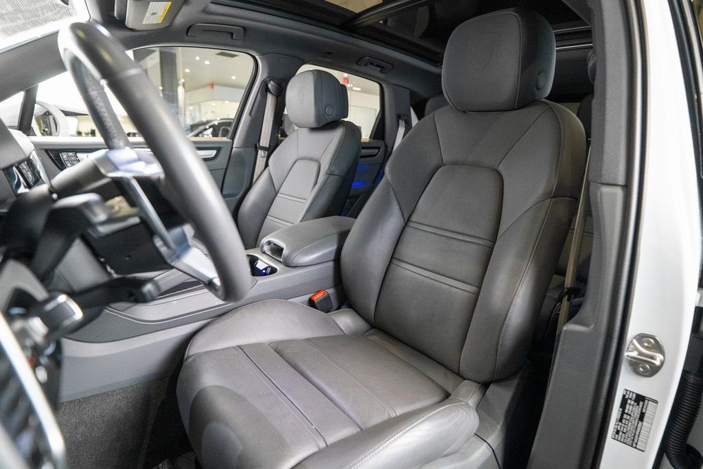 Used 2023 White Porsche Platinum Edition image 5