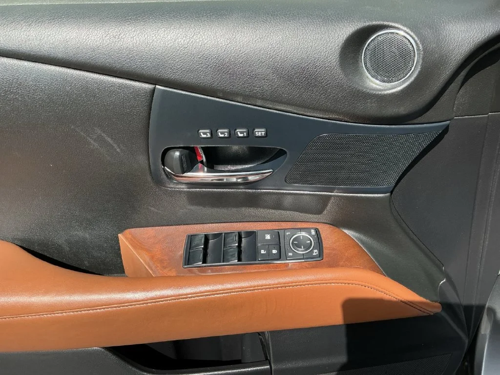 Used 2013 Gray Lexus 350 image 10
