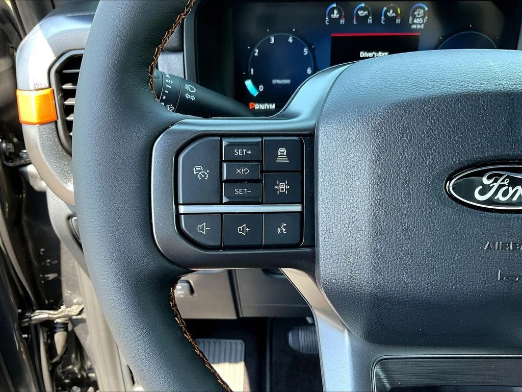 New 2026 Carbonized Gray Metallic Ford Tremor® image 19
