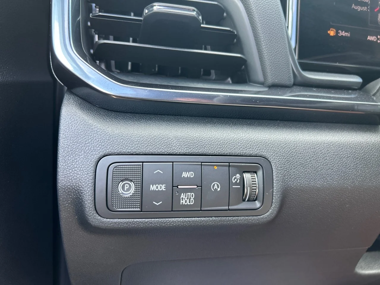 New 2027 Ebony Twilight Metallic GMC AT4 image 15