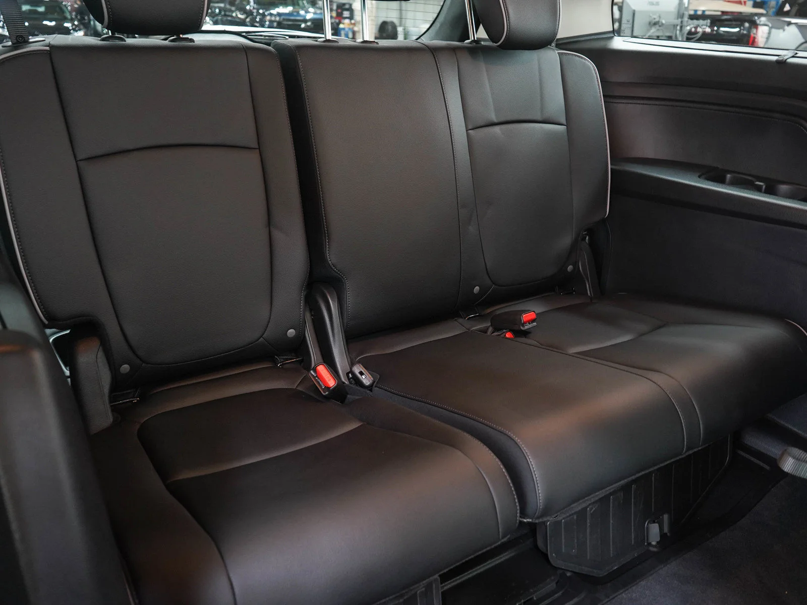 Used 2026 Black Honda Touring Auto image 15