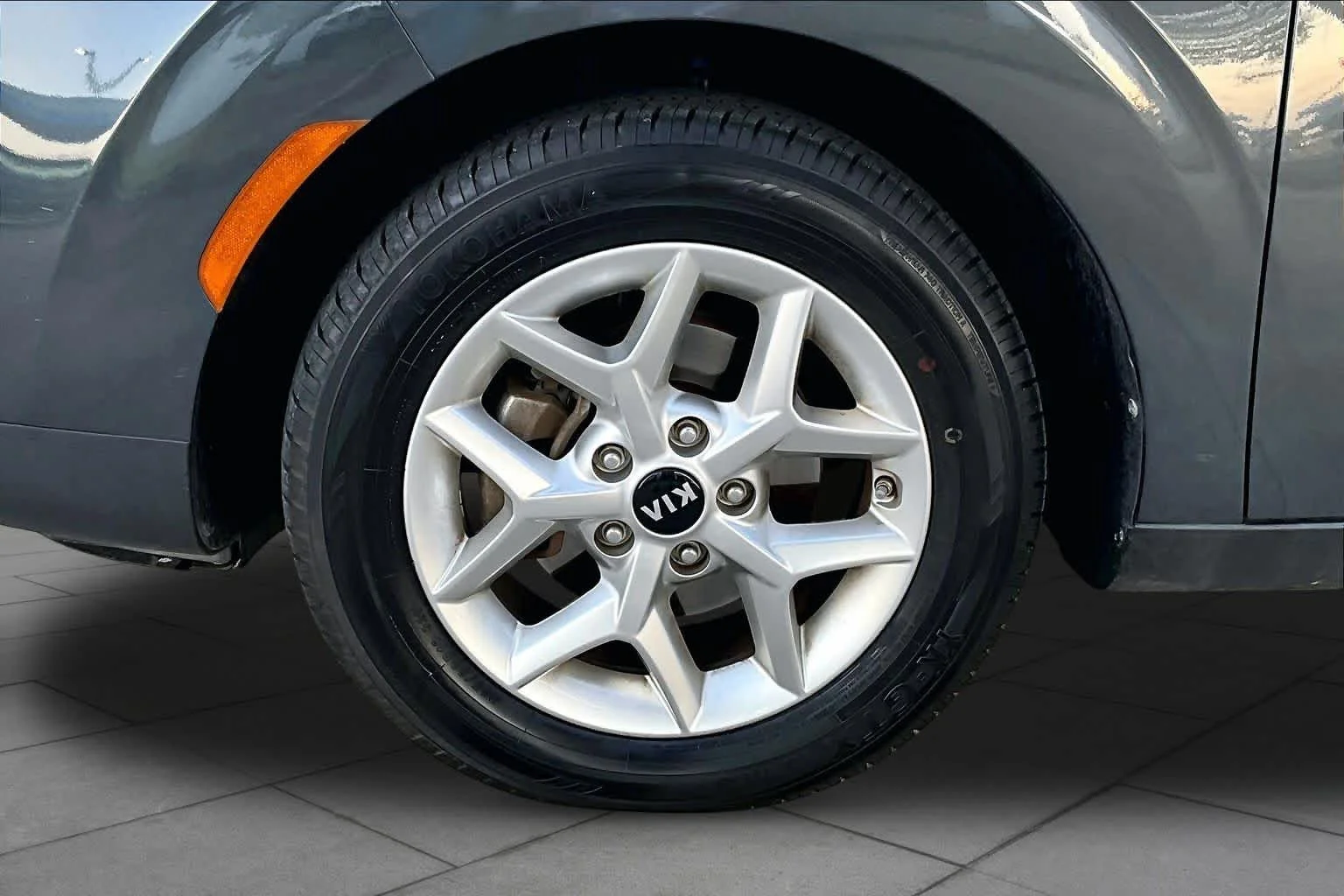 Used 2021 Gravity Gray Kia S image 11