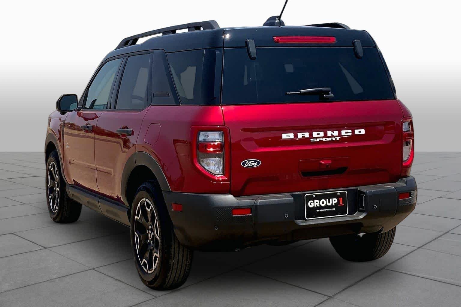New 2026 Ruby Red Metallic Tinted Clearcoat Ford Outer Banks® image 12