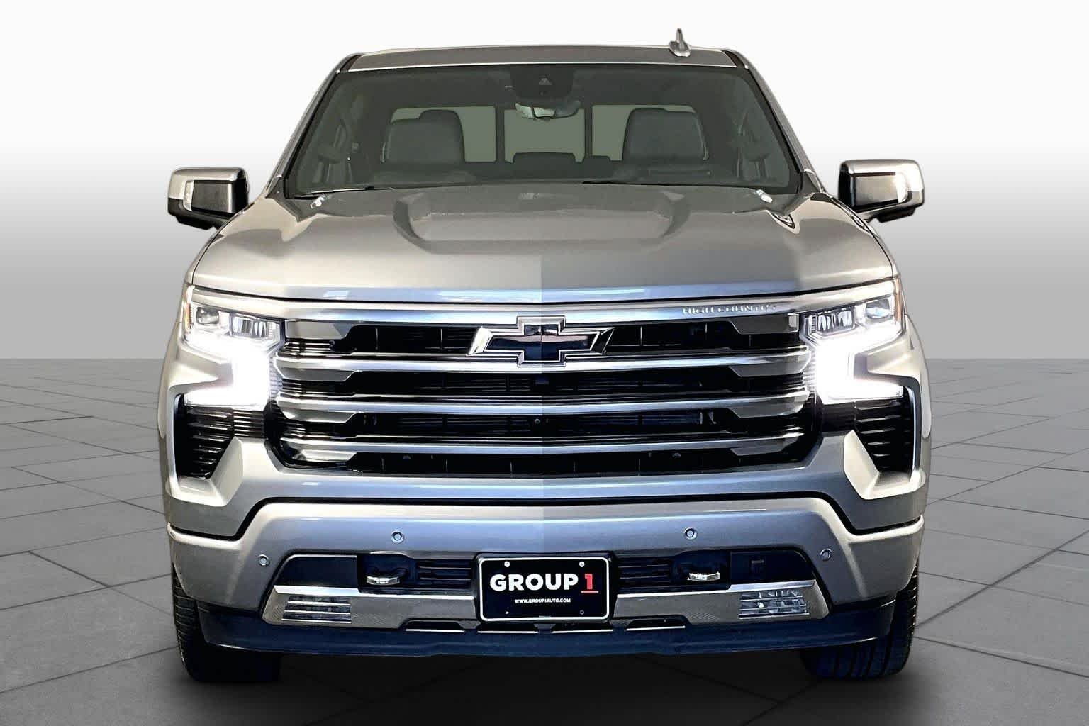 Used 2023 Sterling Gray Metallic Chevrolet High Country image 7