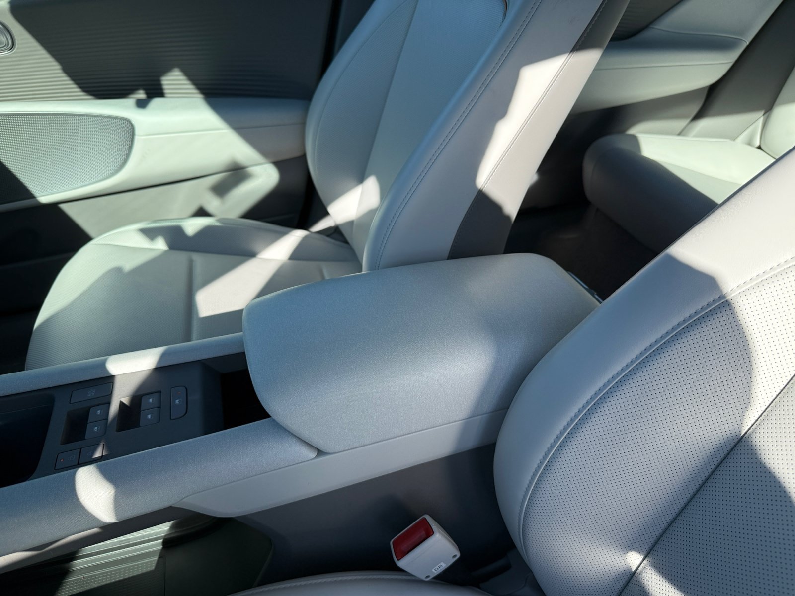 Certified Used 2025 Serenity White Hyundai SEL image 14