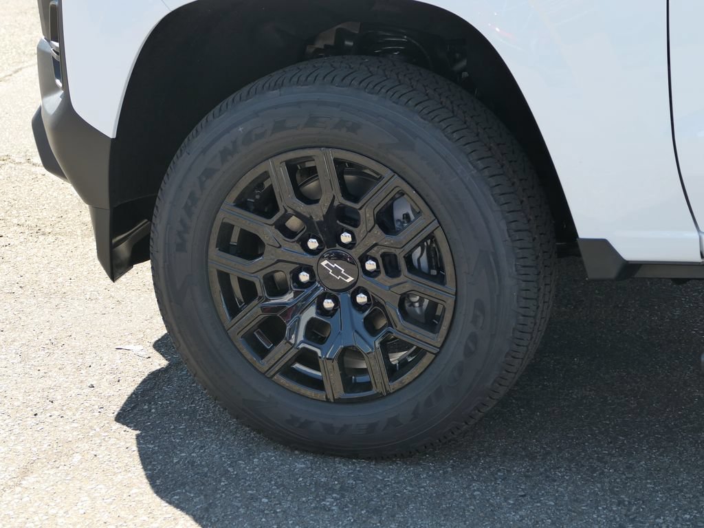 2026 Chevrolet Colorado Work Truck - Photo 11