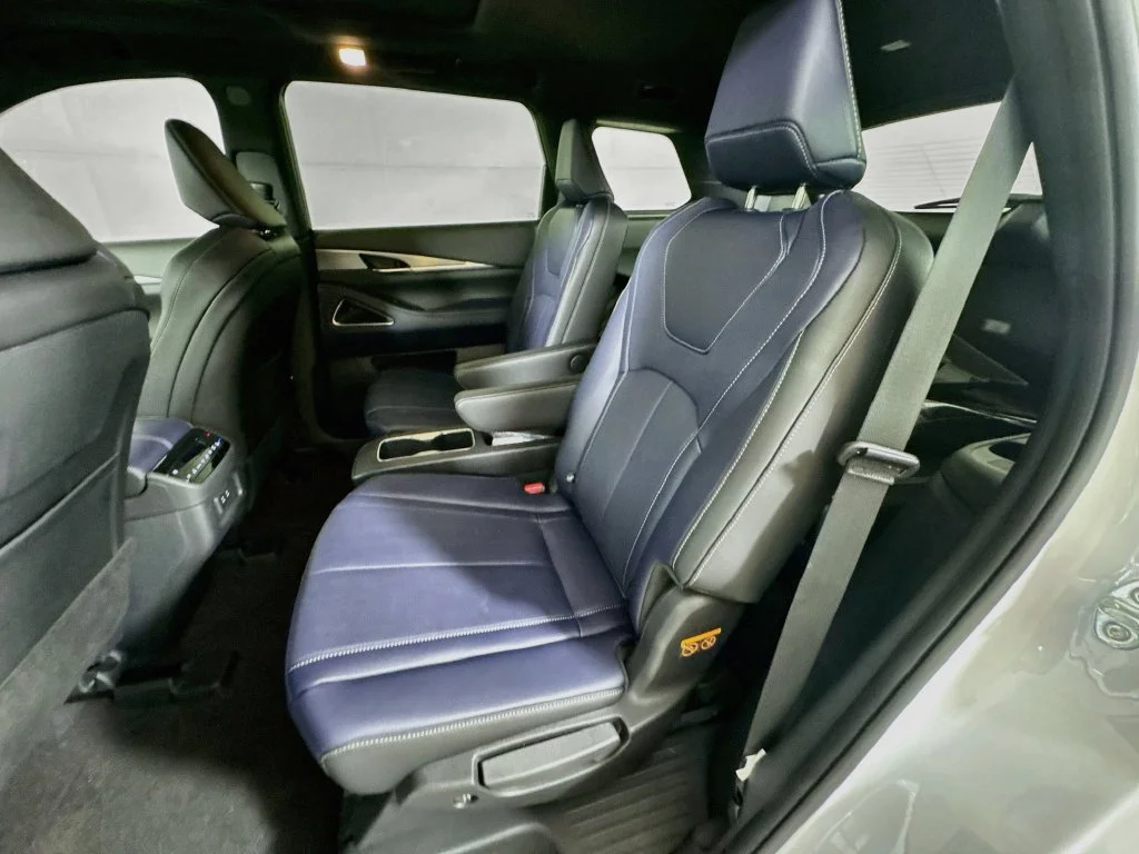 Certified Used 2027 Black INFINITI SPORT image 33