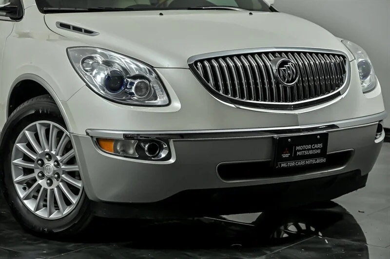 Used 2012 Buick Enclave Leather with VIN 5GAKRCED3CJ114988 for sale in Aurora, IL