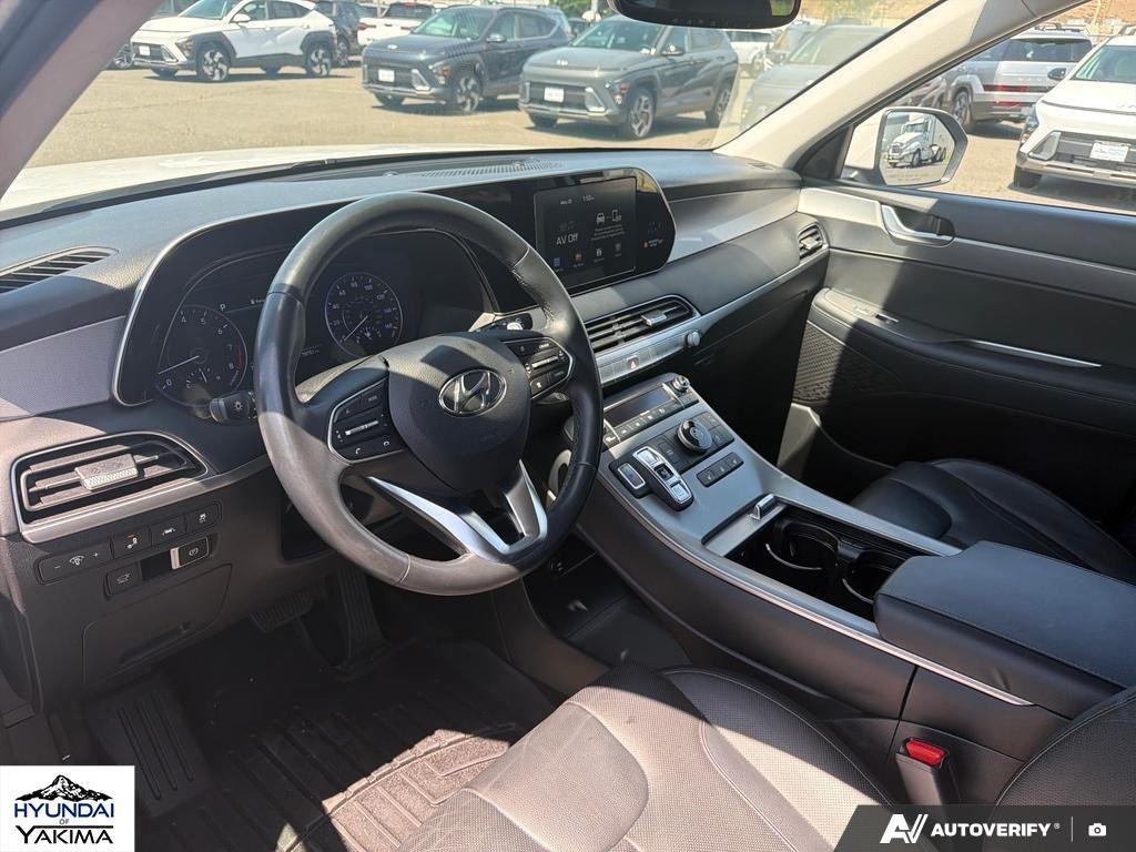 Used 2020 Hyper White Hyundai SEL image 13