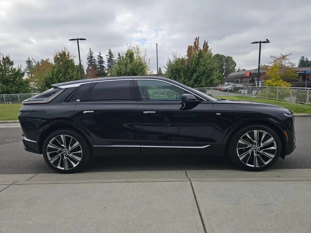 New 2027 Stellar Black Metallic Cadillac Signature Luxury image 8