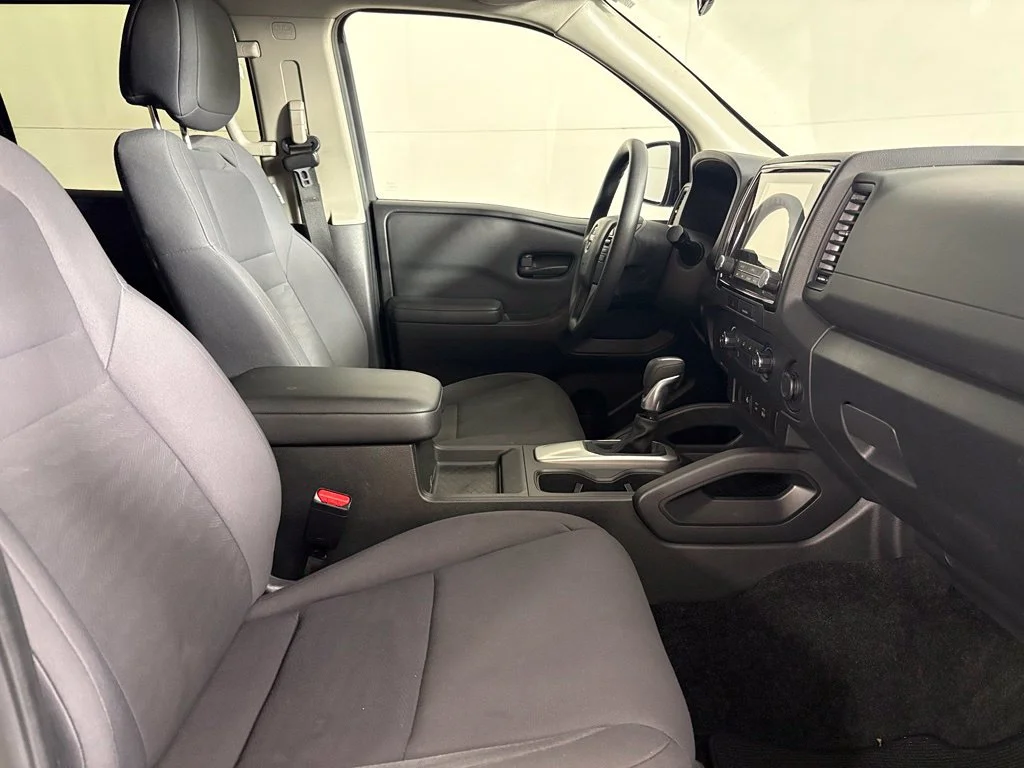 Used 2022 Gray Nissan S image 14