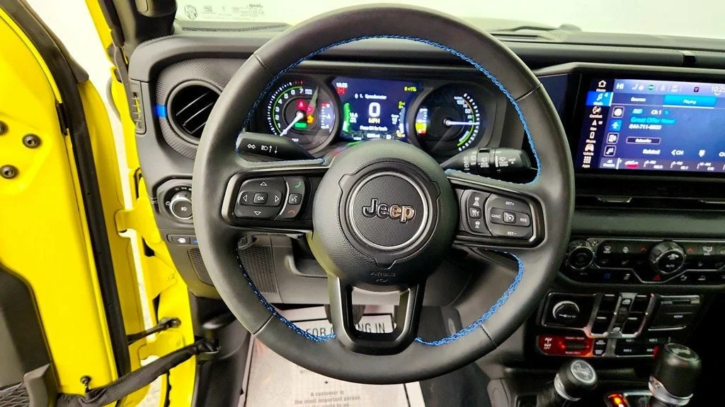 Used 2024 High Velocity Clearcoat Jeep Rubicon X 4x4 w/ Sky One-Touch Power Top & Nappa Leathe image 14