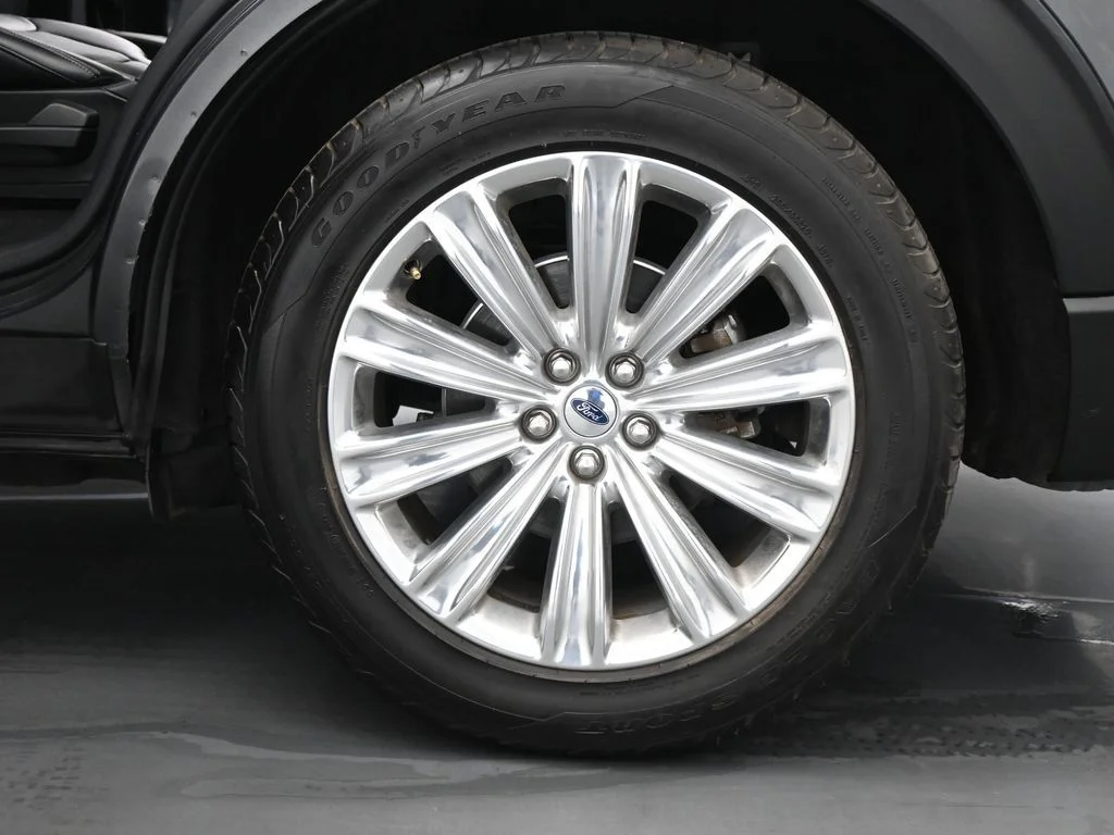 2020 Ford Explorer Limited - Photo 24